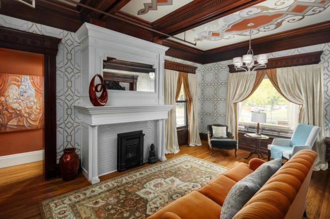 The New Victorian Mansion Bed & Breakfast Saint Paul Exterior foto